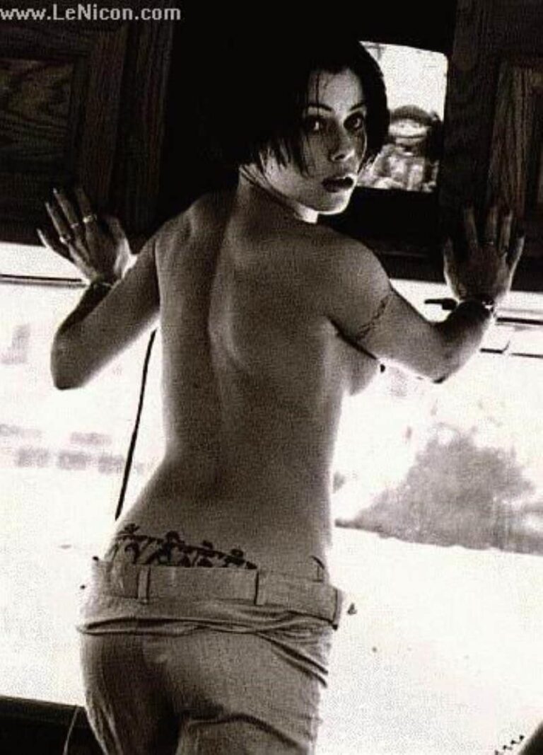 Fairuza Balk Nude Photos And Hardcore Scene Right This Way Leaked Diaries