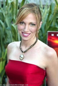 Are YOU Ready For These 49 Debbie Gibson Nude Pictures nude – Leaked