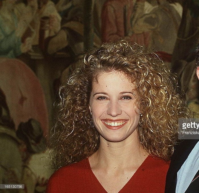 22 Hot Pictures Of Nancy Travis Will Make You Horny.