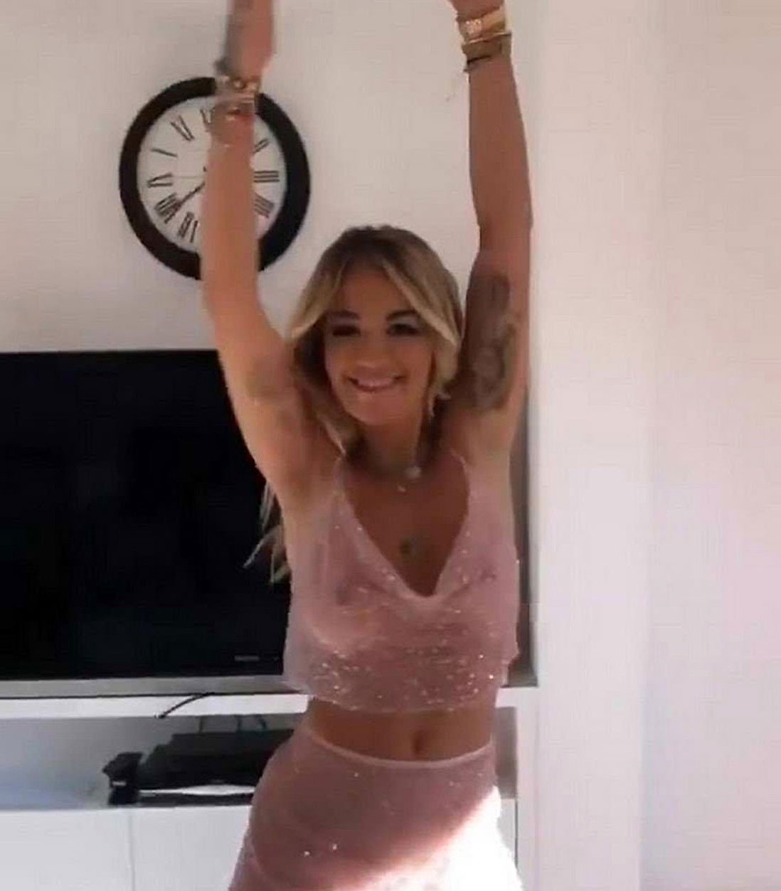 Rita Ora nude hot 34