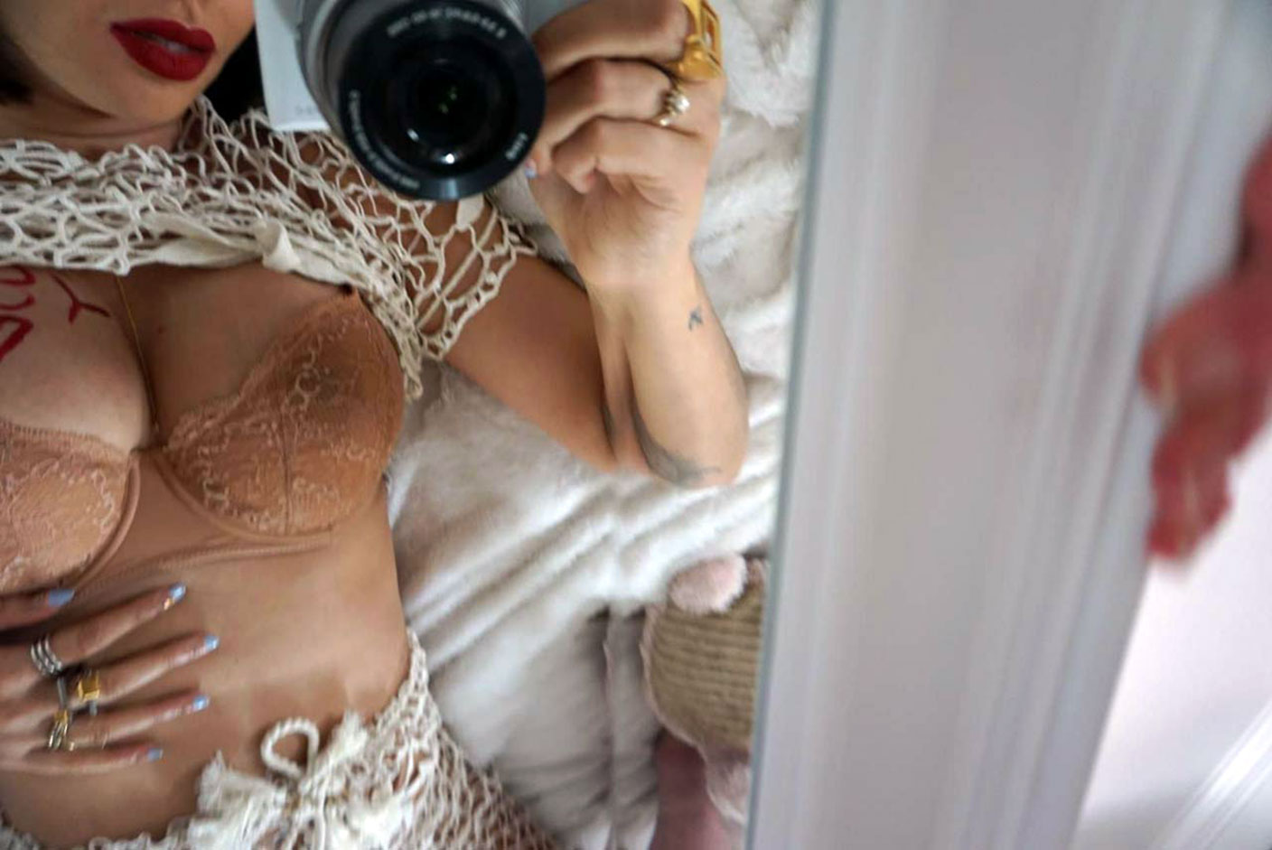 Jackie Cruz nude naked 40