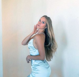 The Best Caroline Zalog Nude and Hot Photos nude – Leaked Diaries