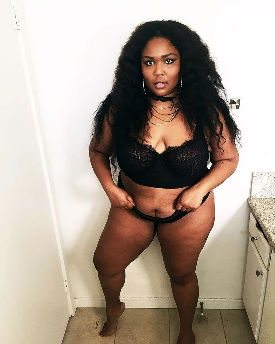 Lizzo nude hot sexy leaked 36