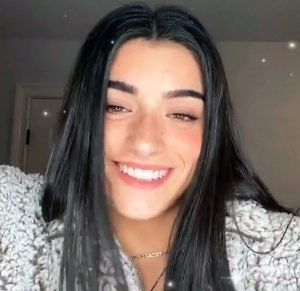 Dixie D’amelio Nude Leaked and Hot Photos nude – Leaked Diaries