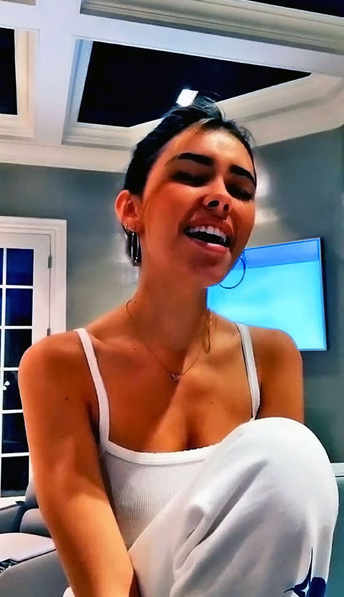 Madison Beer nude hot sexy porn LeakedDiaries 39
