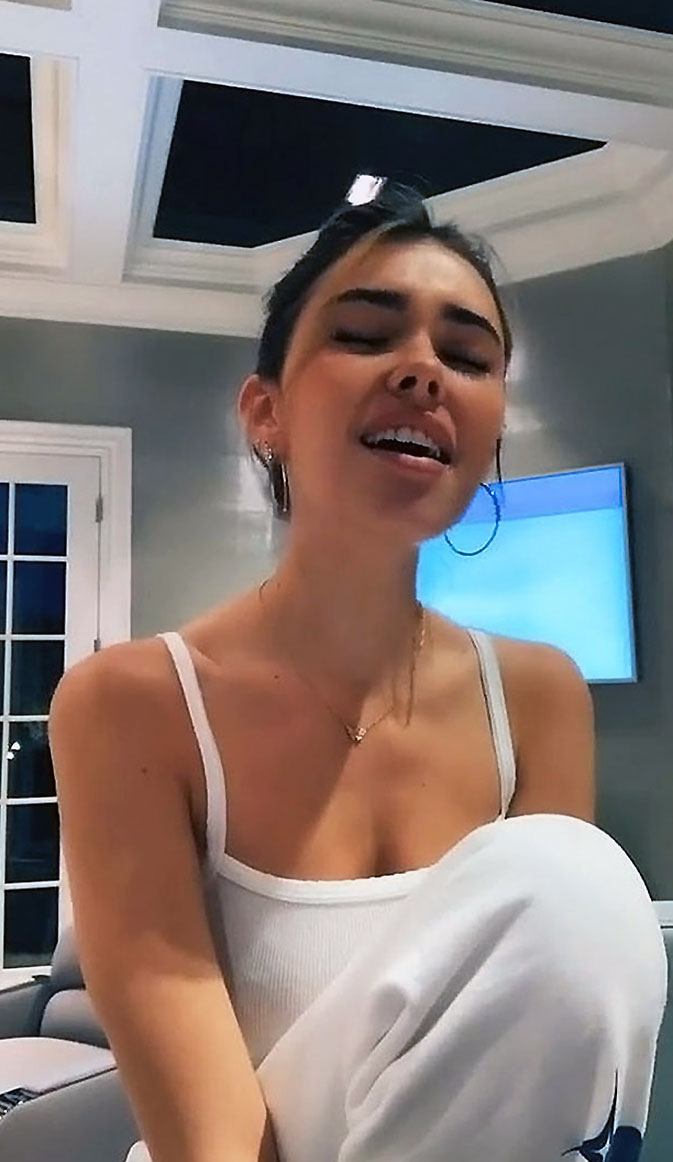 Madison Beer nude hot sexy porn LeakedDiaries 9