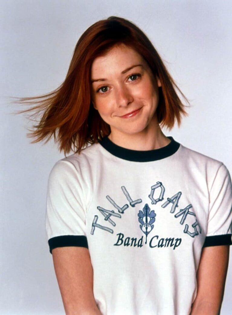 Alyson Hannigan nude photos: Readhead will leave you amazed nude
