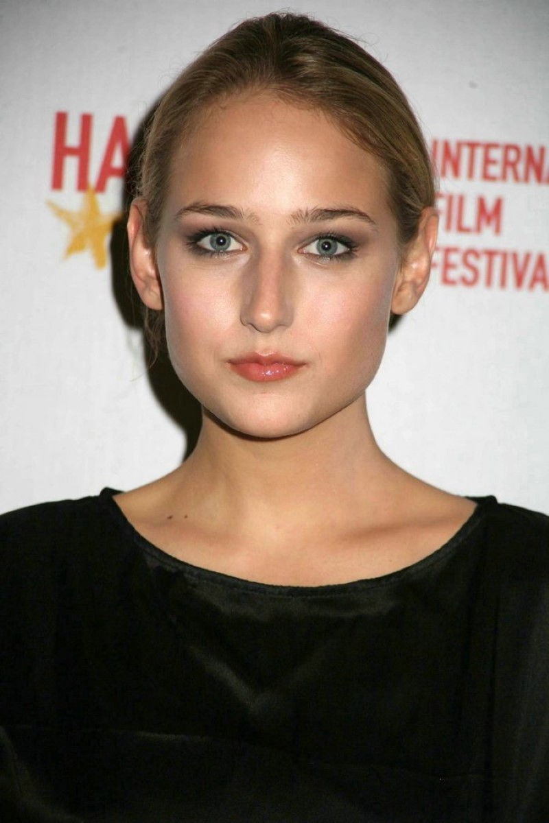 Leelee Sobieski Great Nude Moments Lovely Boobs Sexy Smile Leaked