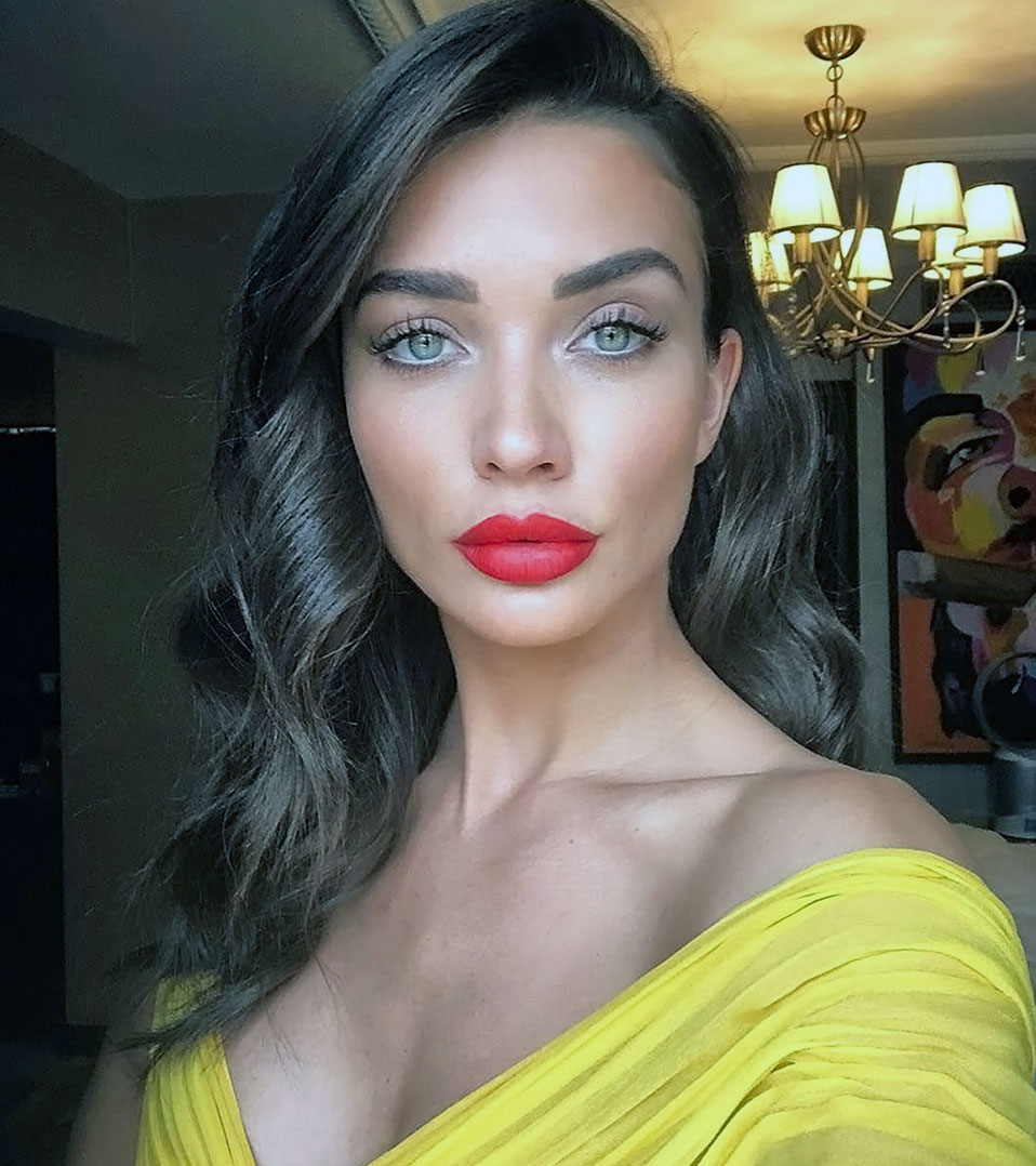 Amy Jackson naked tits hot ass cleavage35
