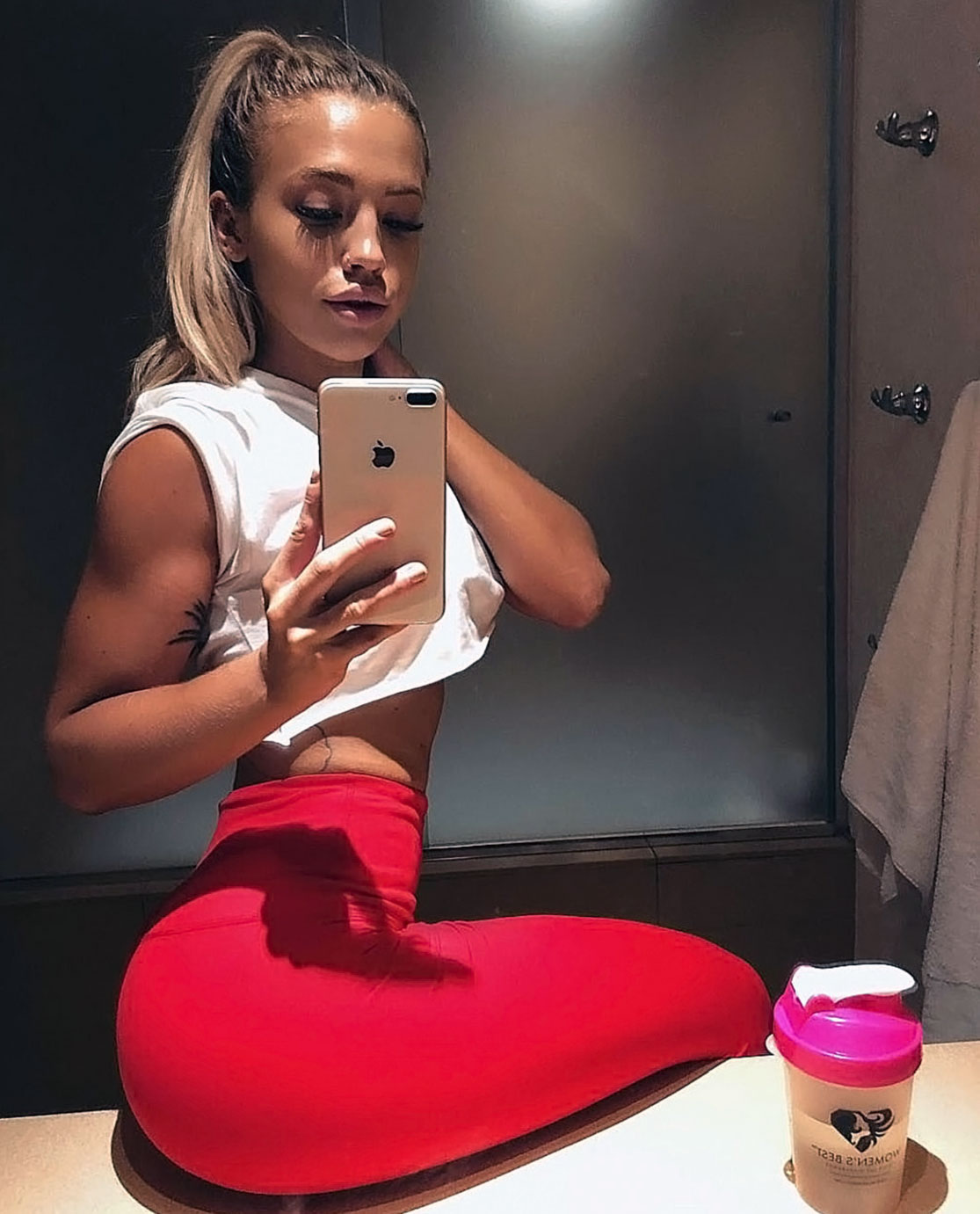Tammy Hembrow hot ass sexy tits104