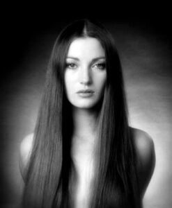 Jane Seymour nude - natural Bond girl goes naked nude – Leaked Diaries