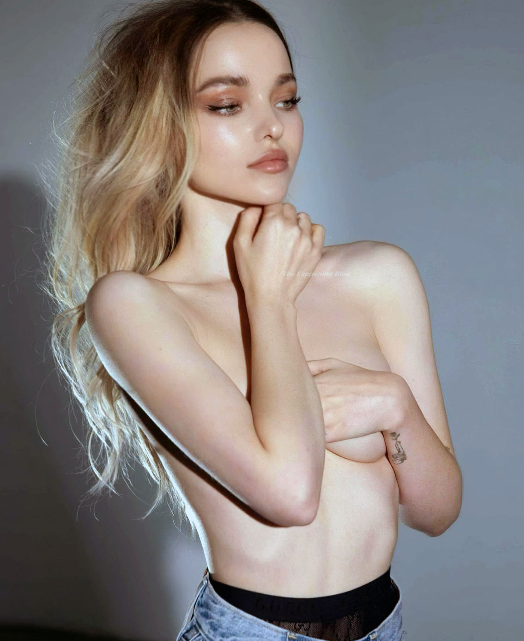Dove Cameron nude topless leaked sexy hot boobs pussy126