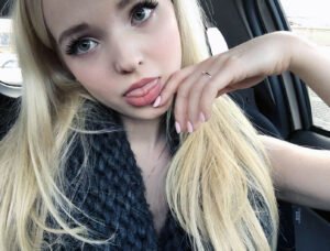 Dove Cameron Nude Leaked Photo Collection nude – Leaked Diaries