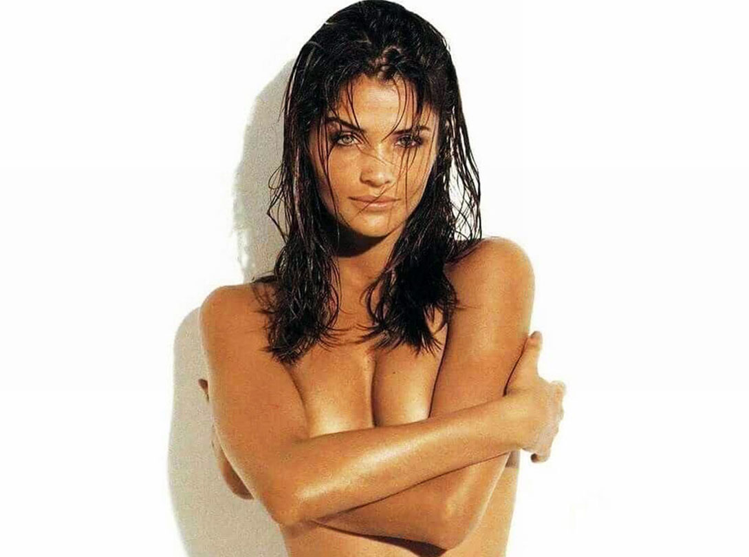 Helena Christensen naked leaked sexy topless boobs butt106
