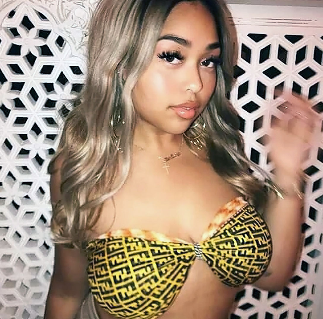 Okay, guys, check out Jordyn Woods sexy butt and boobs photos because they ...