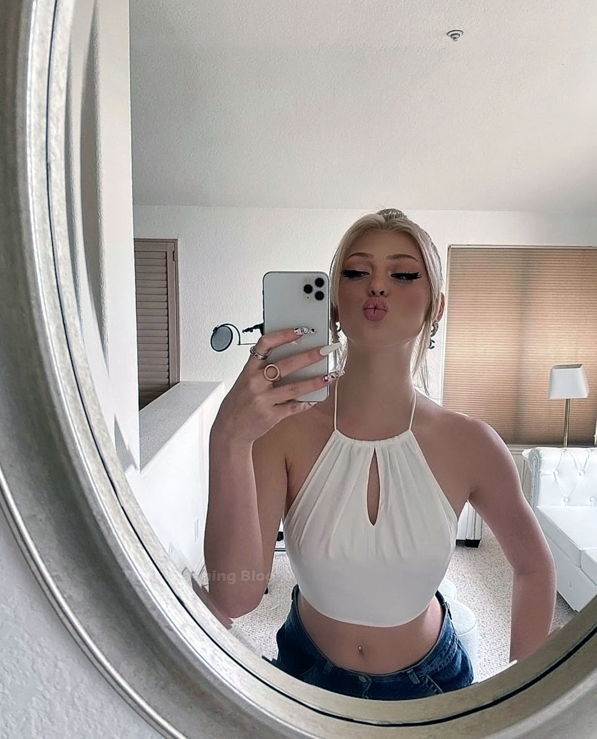 Loren Gray hot topless sexy nude leaked boobs78