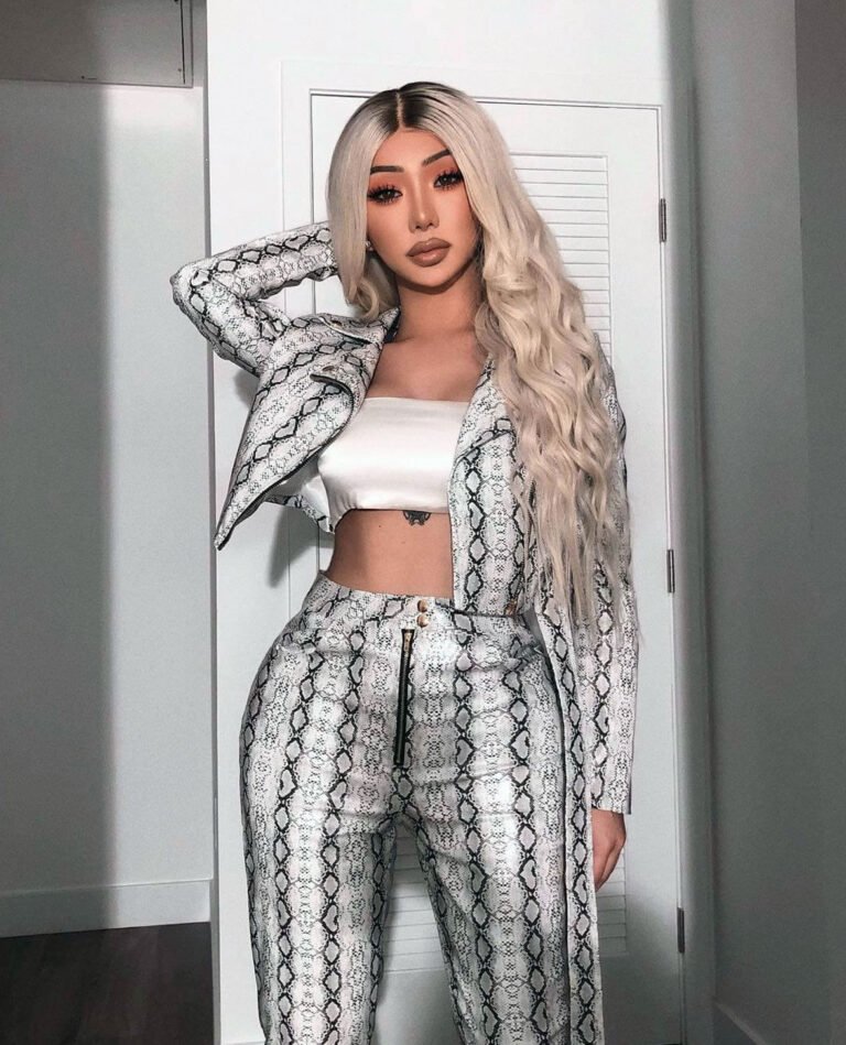 Nikita Dragun Naked Butt and Boobs Photos nude – Leaked Diaries