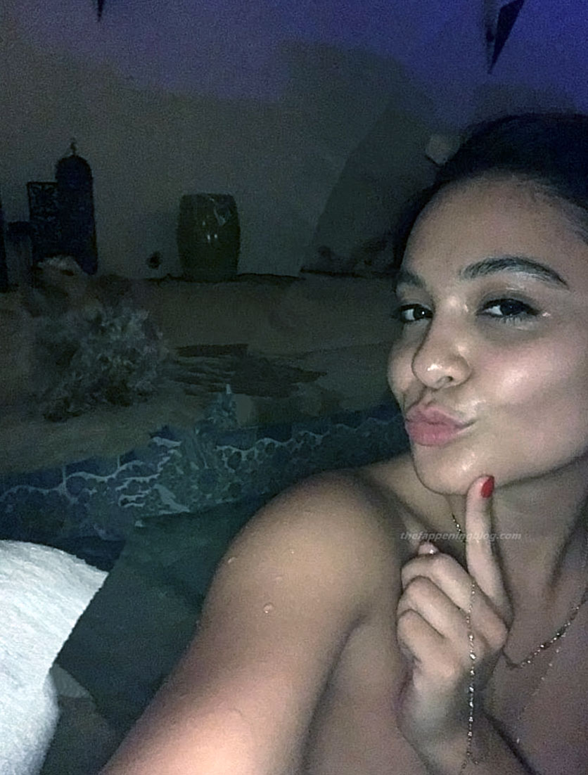 Stella Hudgens topless leaked nude naked booc cleavage pussy46