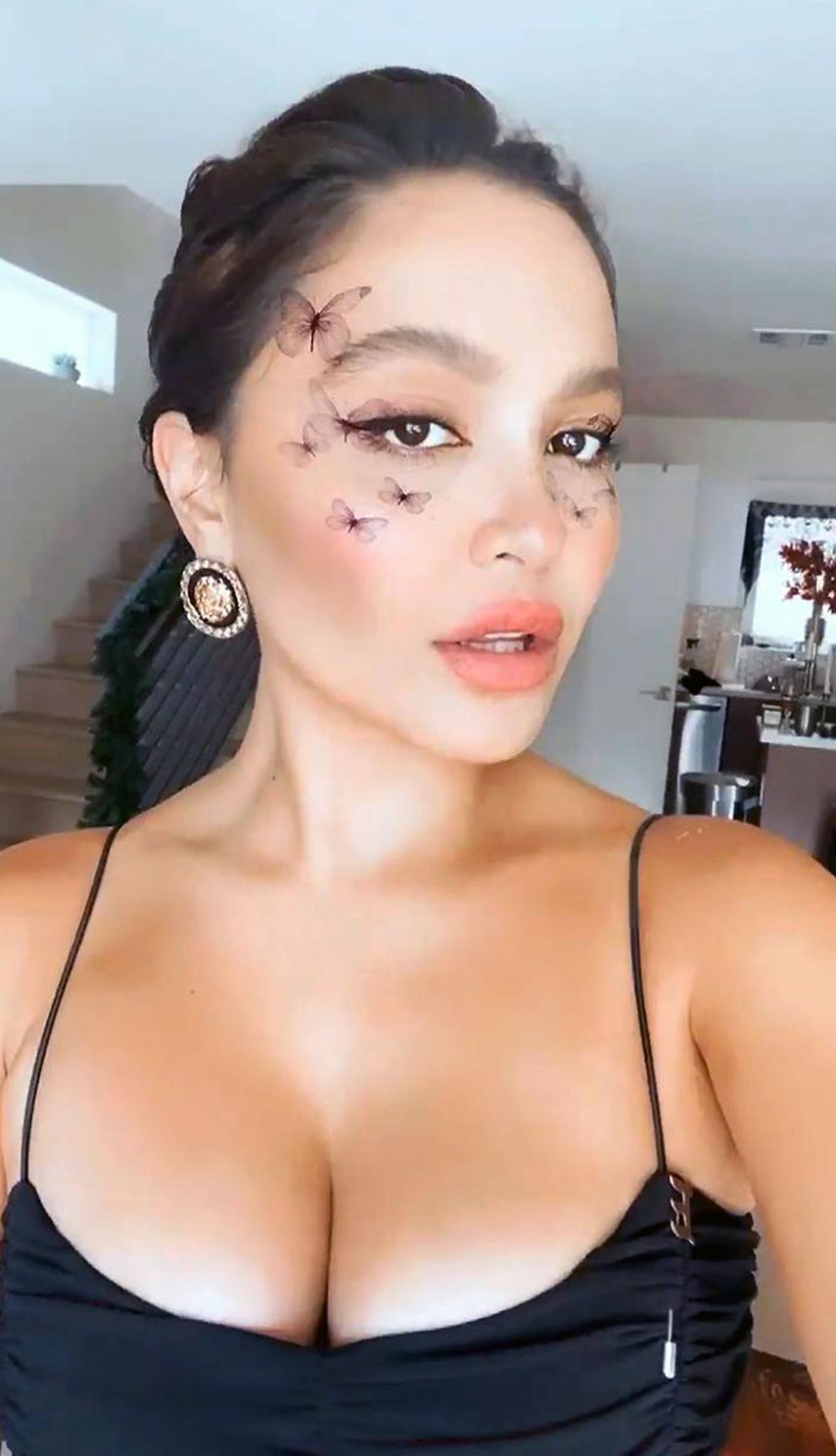 Stella Hudgens topless leaked nude naked booc cleavage pussy75