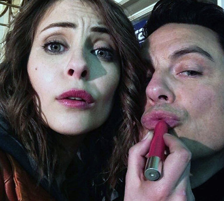 Willa Holland Nude and Sexy Feet Collection nude – Leaked Diaries