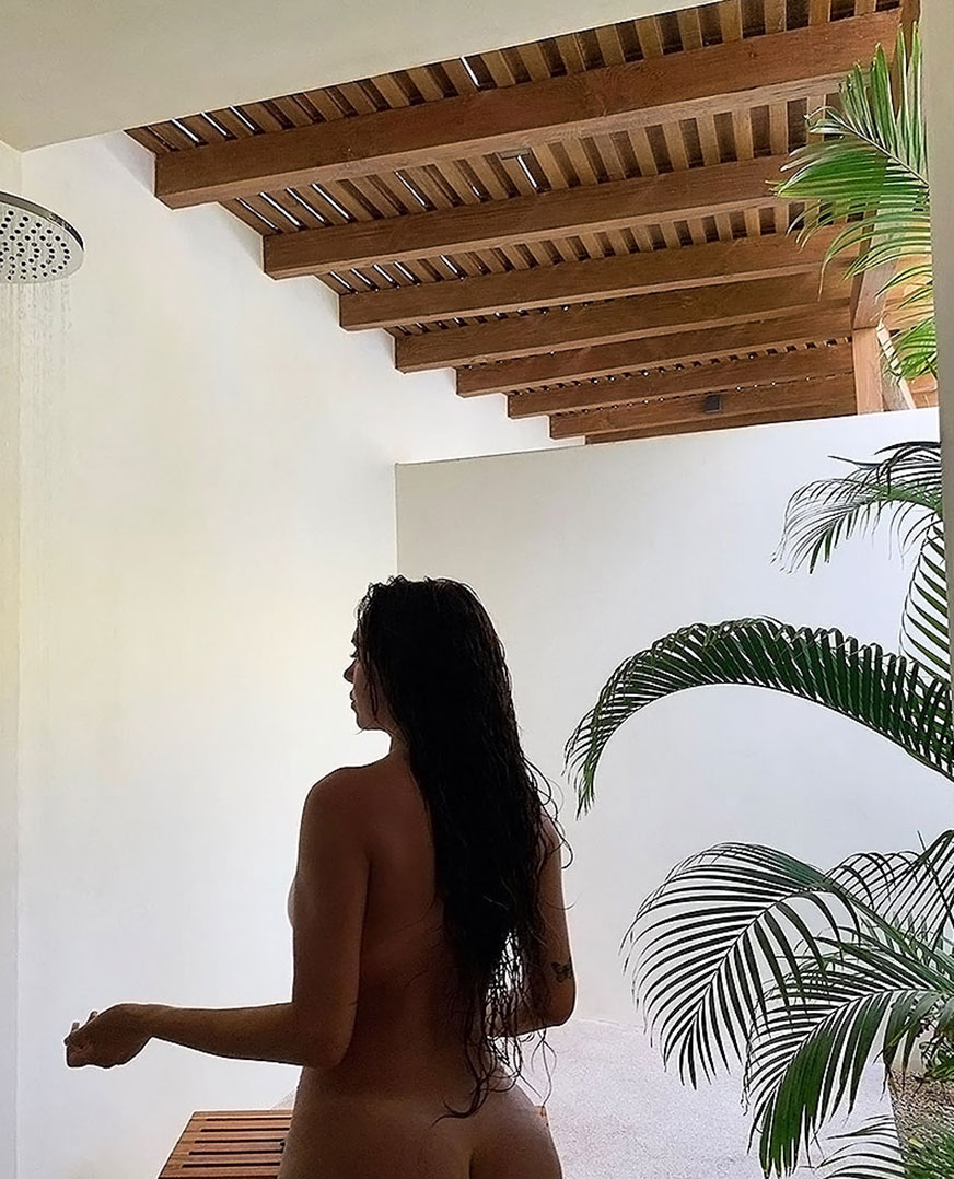 Anastasia Karanikolaou nude sexy naked topless pussy nipples142