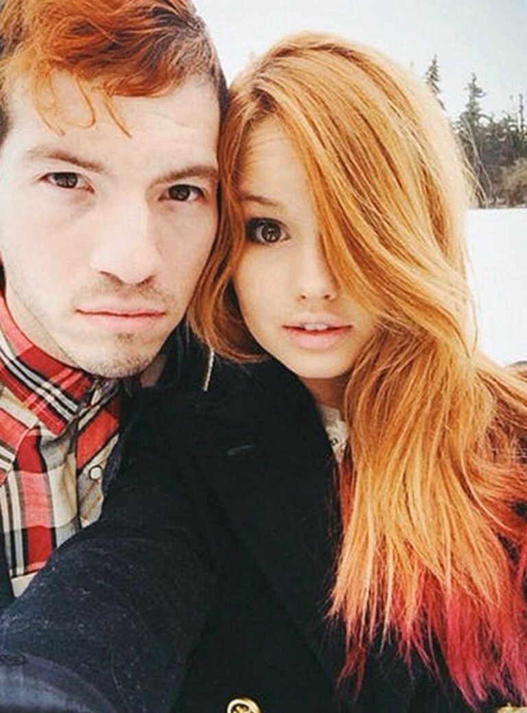 Debby Ryan Sexy Boobs and Butt Photos nude – Leaked Diaries
