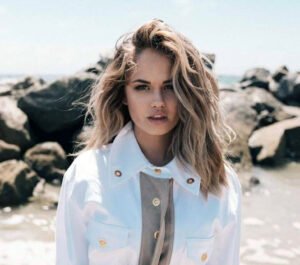 Debby Ryan Sexy Boobs and Butt Photos nude – Leaked Diaries