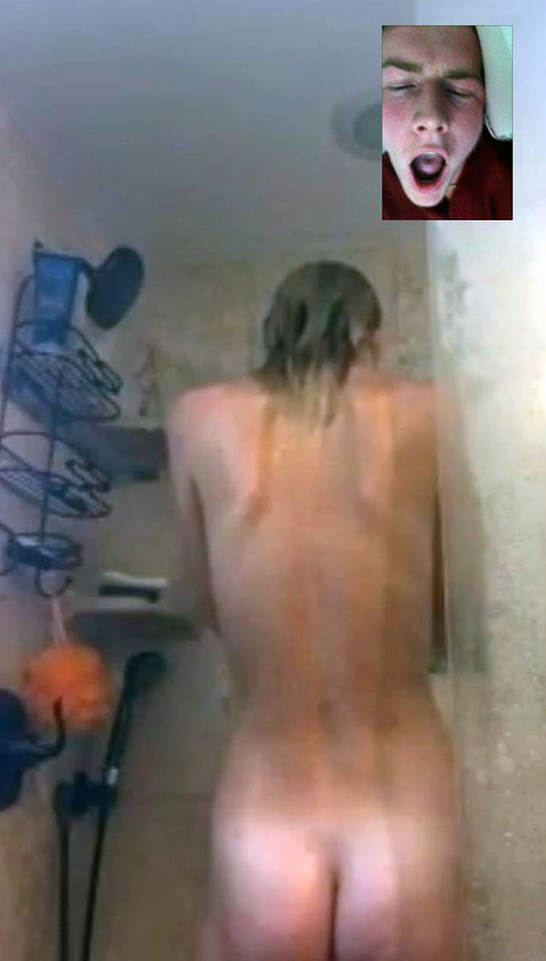Elizabeth Turner nude leaked sexy topless bikini hot1