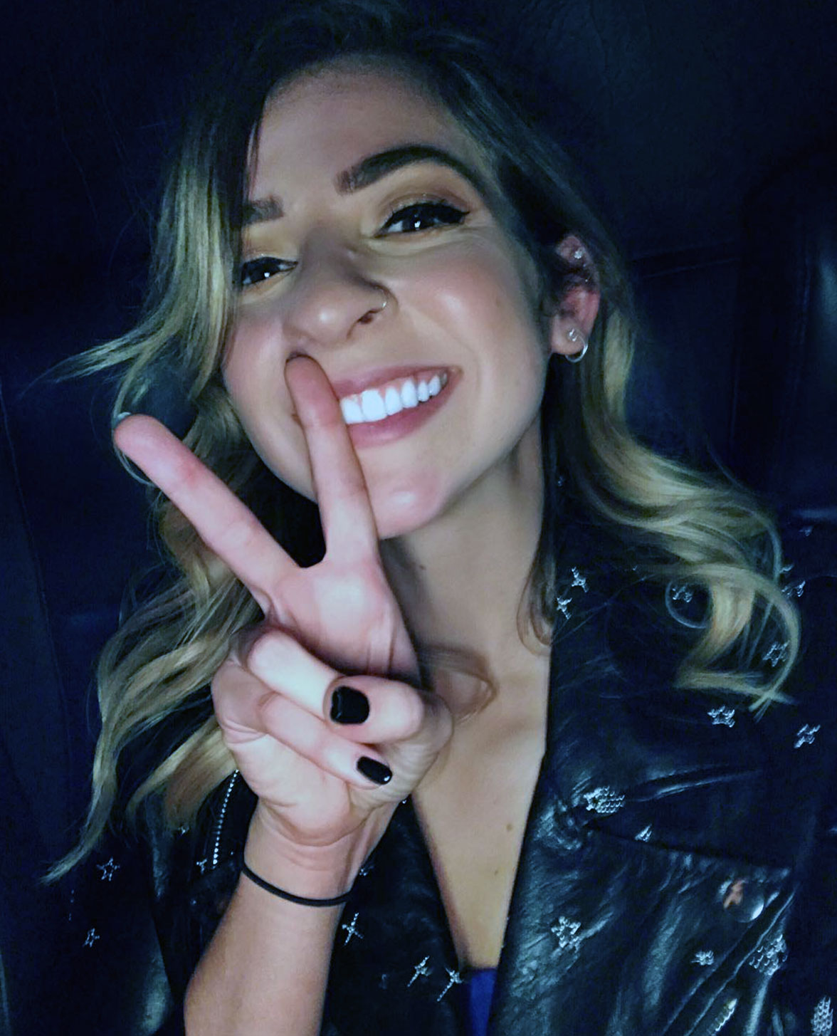 Gabbie Hanna topless nude sexy naked hot cleavage31
