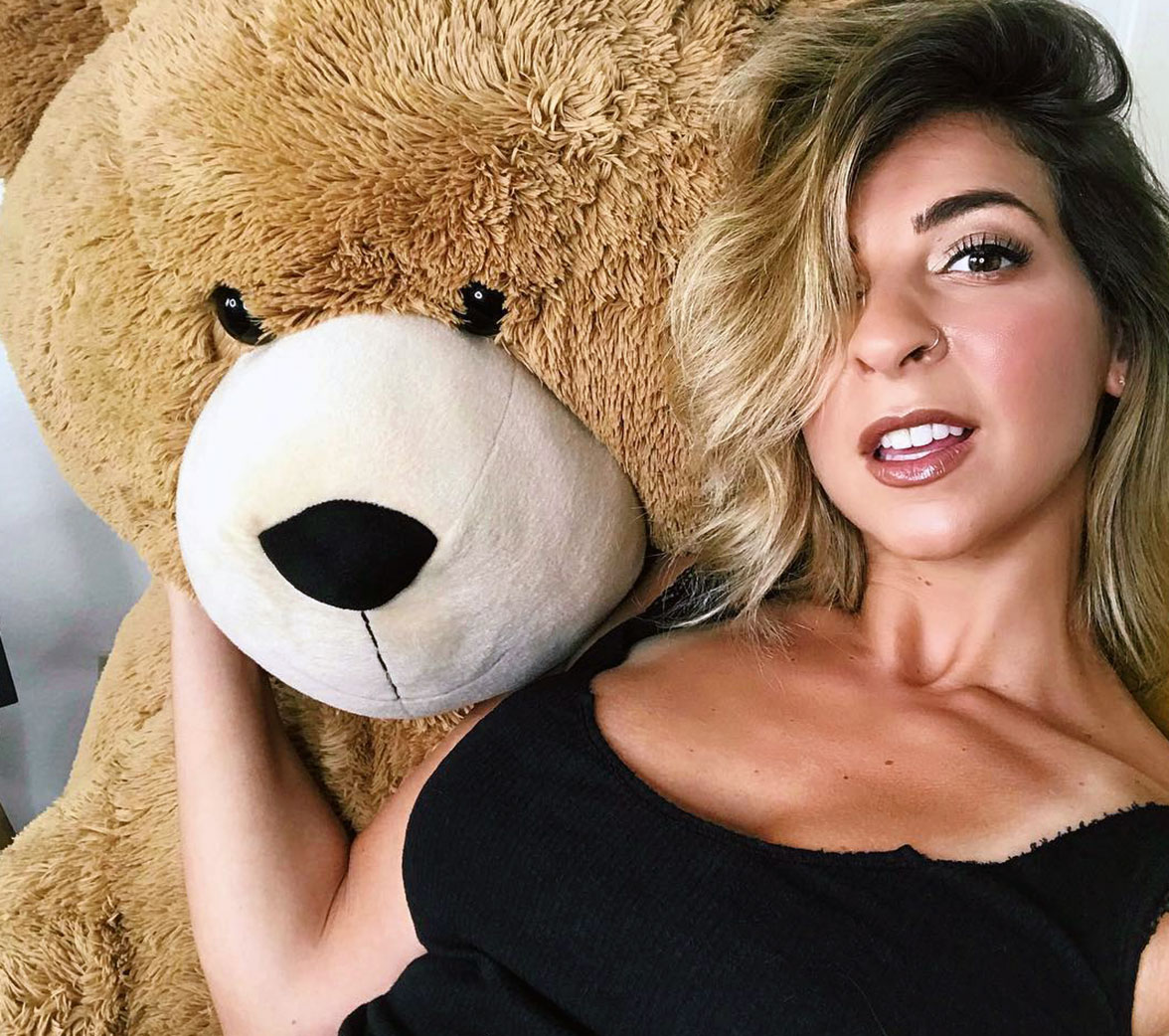 Gabbie Hanna topless nude sexy naked hot cleavage52