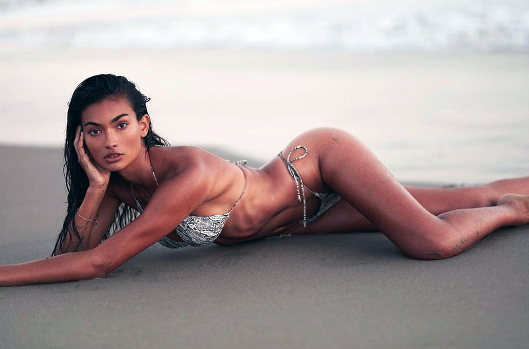 Kelly Gale naked hot sexy leaked topless boobs38
