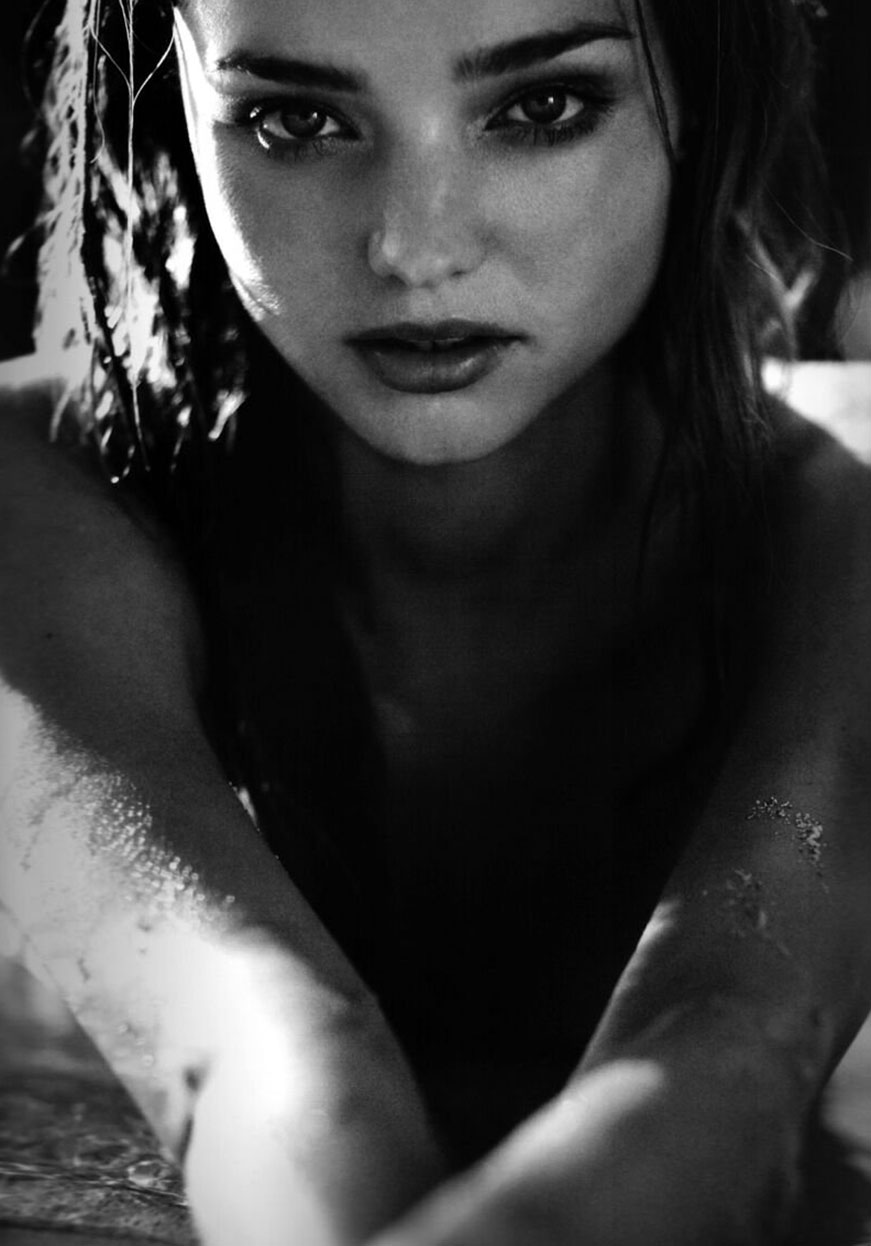 Miranda Kerr sexy topless nipples nude leaked19