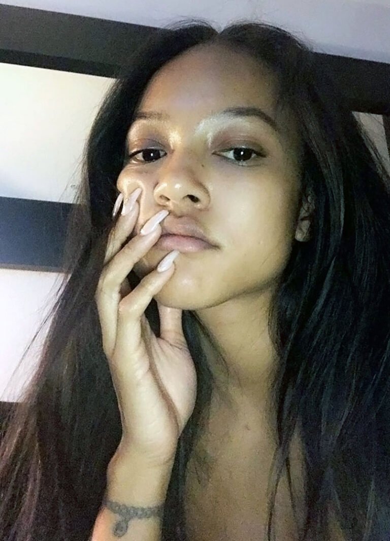 Karrueche Tran Nude and Hot Bikini Photo Collection nude – Leaked Diaries