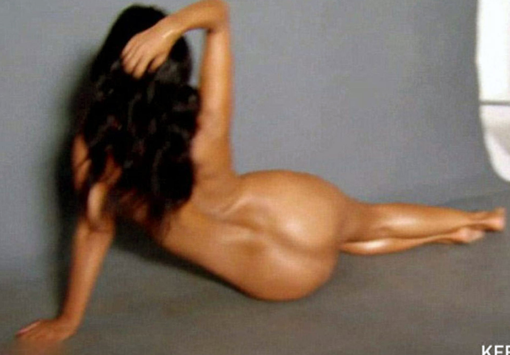 Kourtney Kardashian nude sexy topless hot naked bikini118
