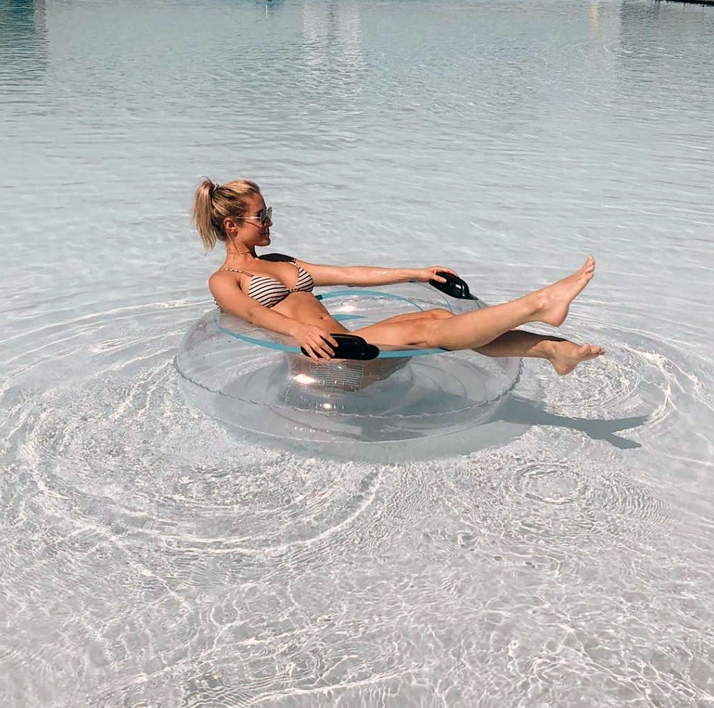 Kristin Cavallari nude topless sexy hot cleavage20