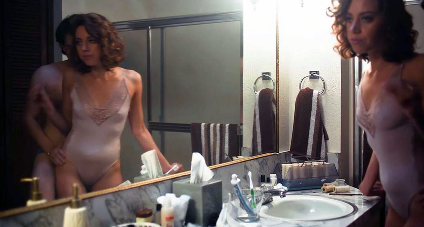 Aubrey Plaza nude cleavage boobs ass naked sexy hot147