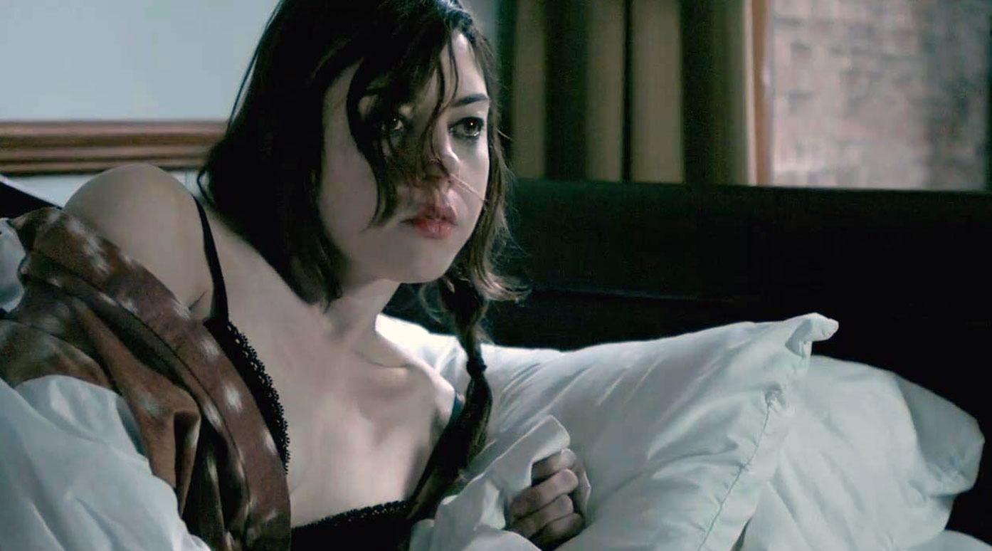 Aubrey Plaza nude cleavage boobs ass naked sexy hot33