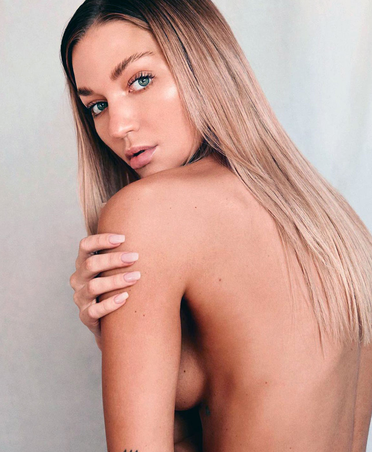 Erika Costell nude topless boobs naked sexy hot79