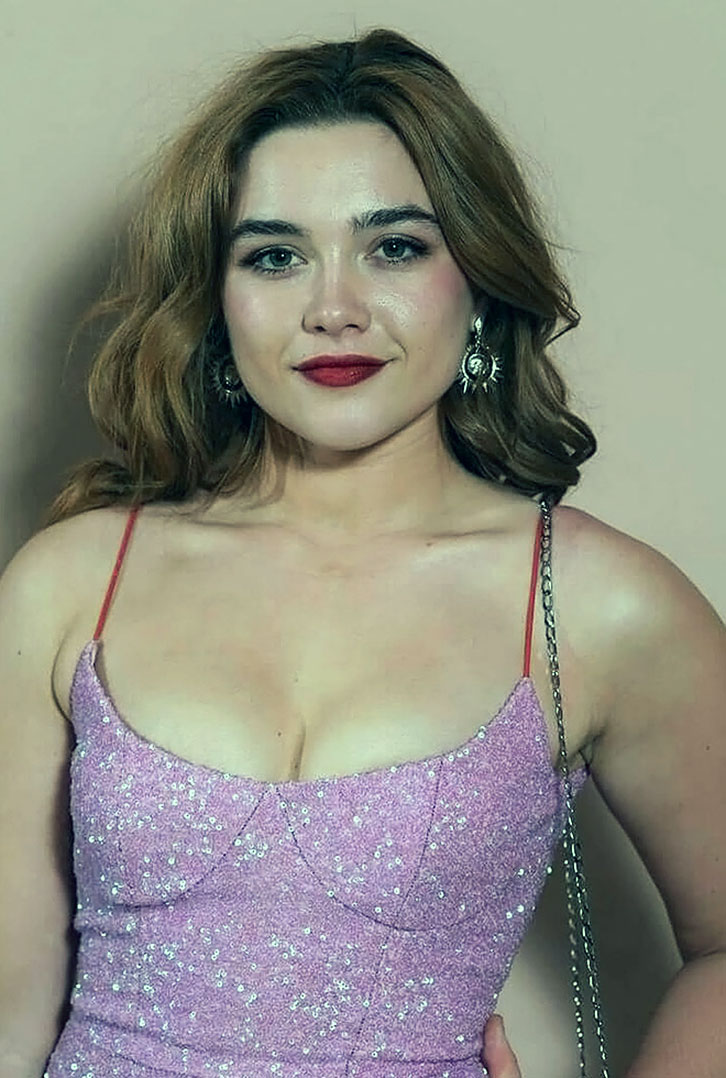 Florence Pugh nude naked sexy hot topless cleavage46