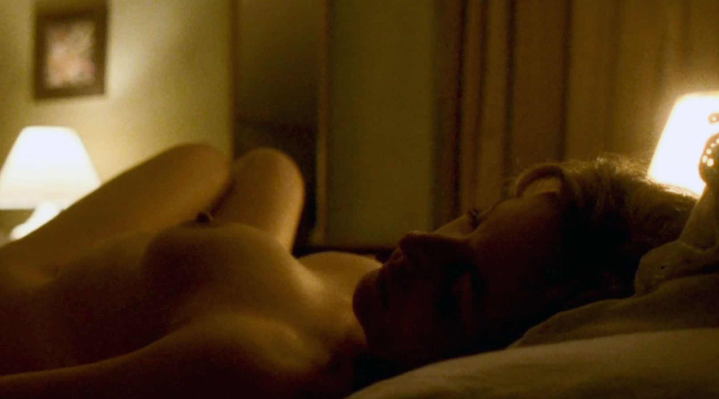 Gillian Anderson nude naked movies sexy hot bikini25