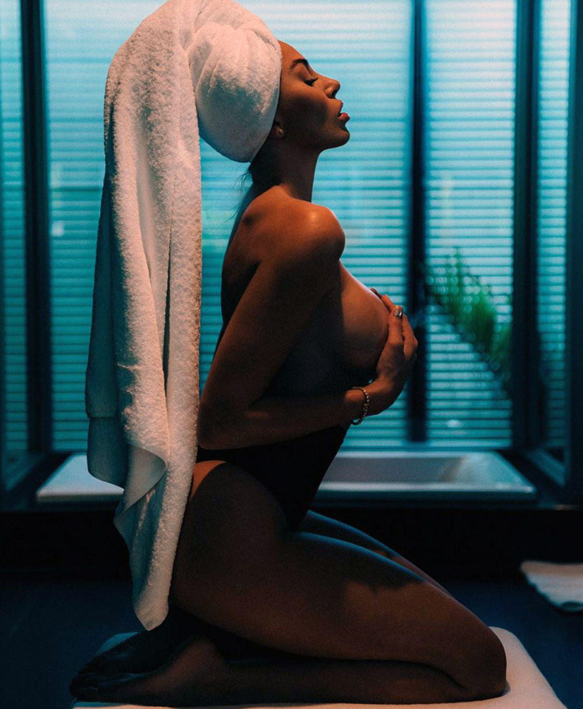 Khloe Terae nude naked sexy topless hot bikini36