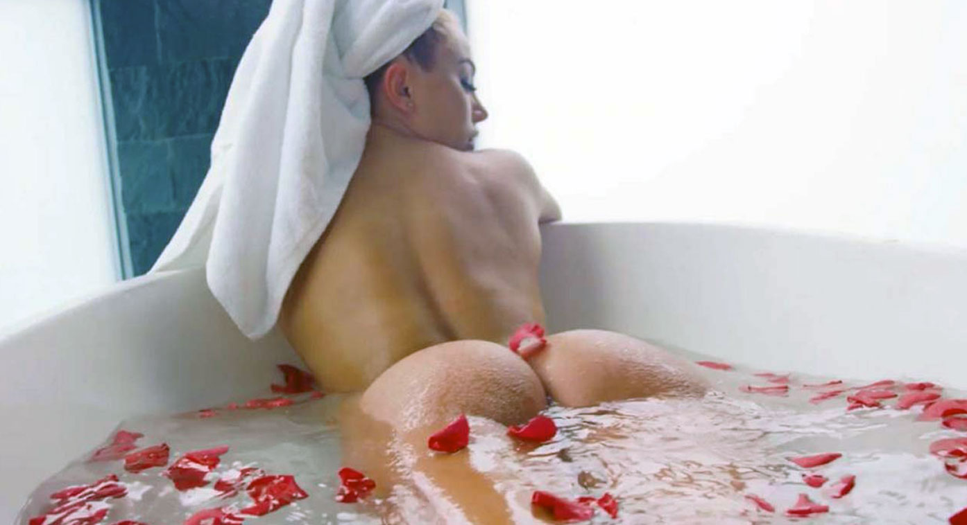 Khloe Terae nude naked sexy topless hot bikini52