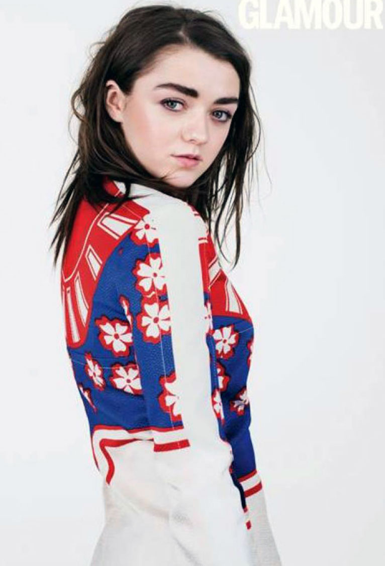 Maisie Williams nude naked sexy topless hot cleavage pussy73