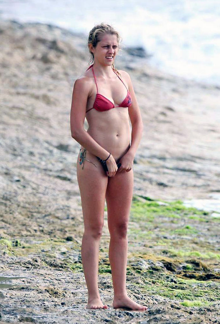 Teresa Palmer nude topless nipples sexy hot naked30