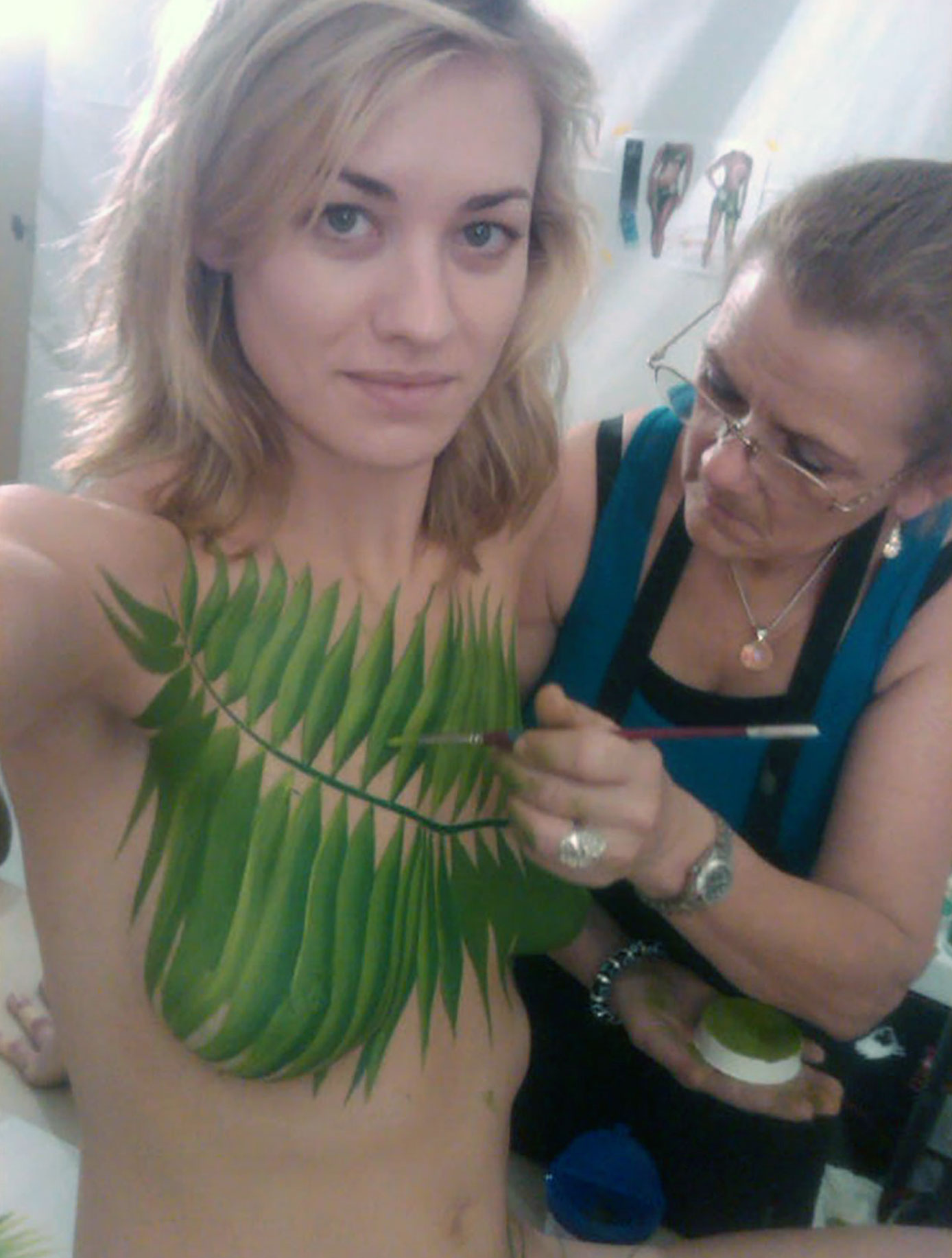 Yvonne Strahovski nude leaked naked sexy topless hot feet20