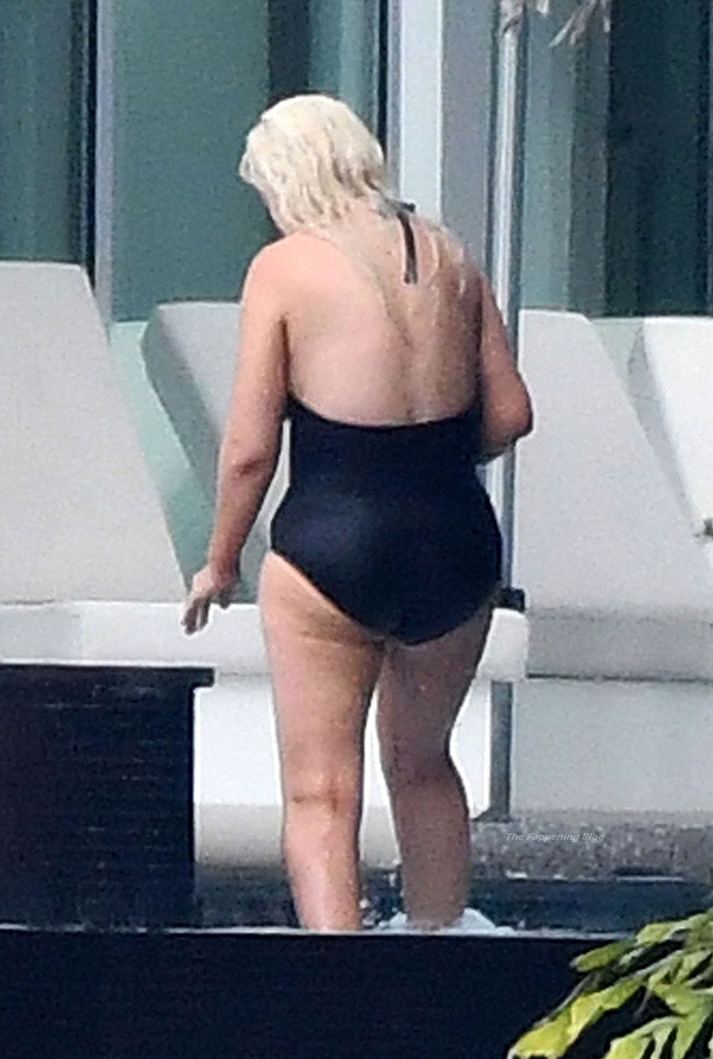 Christina Aguilera nude naked topless cleavage boobs ass nipples40