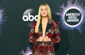 Kelsea Ballerini Hot and Sexy Photo Collection – Leaked Diaries
