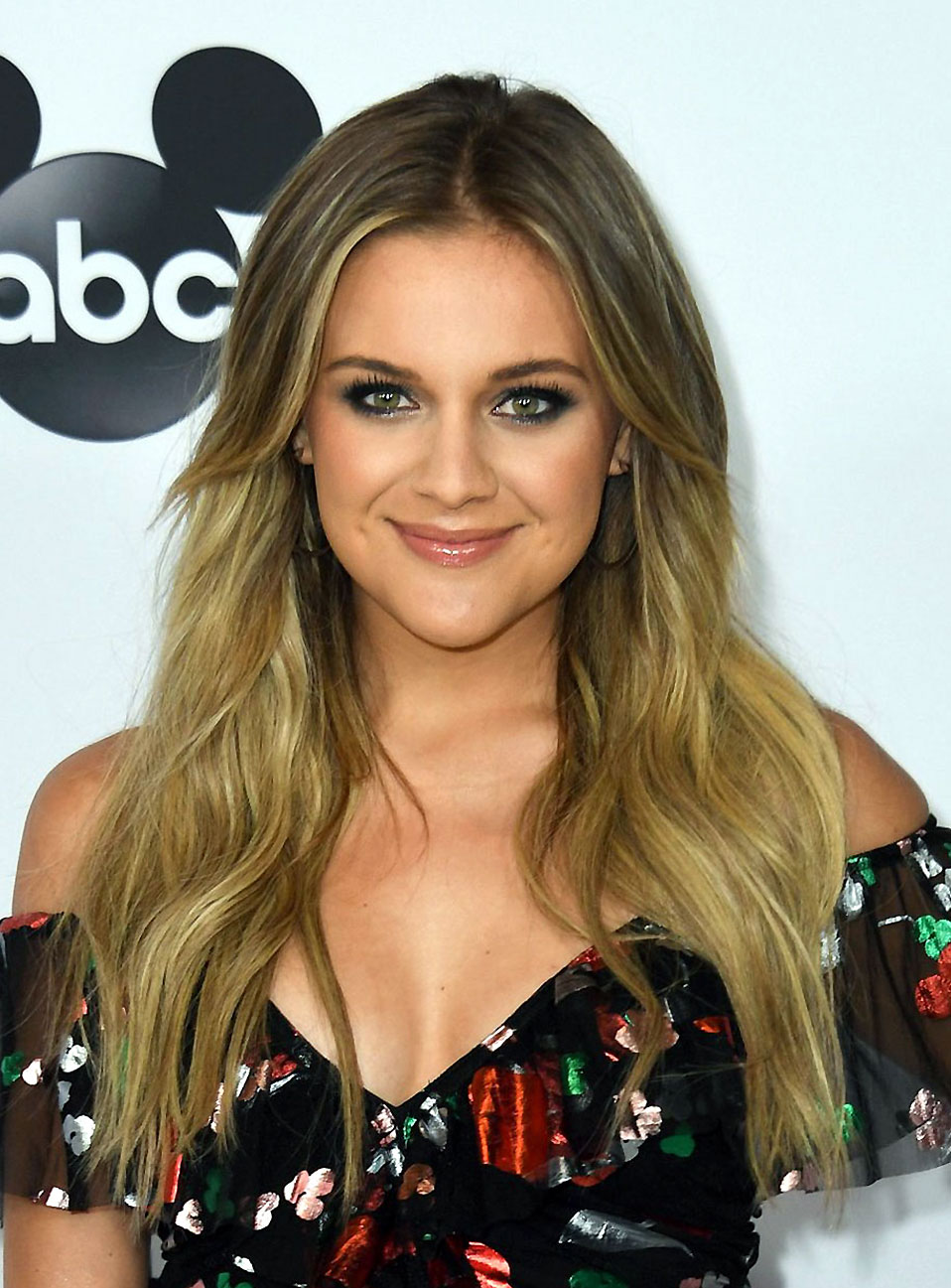 Kelsea Ballerini nude naked sexy topless cleavage boobs butt60