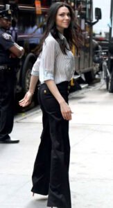 Laura Prepon Hot and Sexy Photo Collection nude – Leaked Diaries