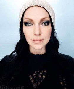 Laura Prepon Hot and Sexy Photo Collection nude – Leaked Diaries